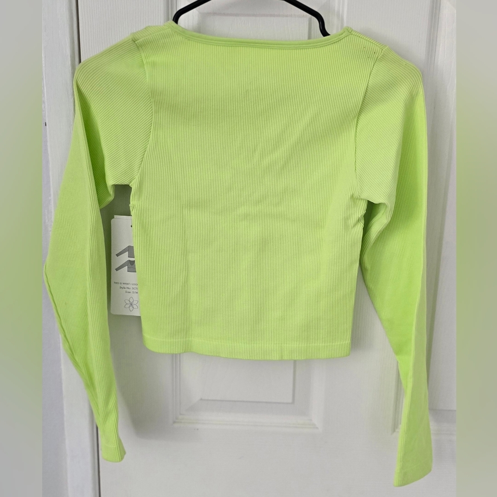 Sport Crop Top - Picture 3 of 4